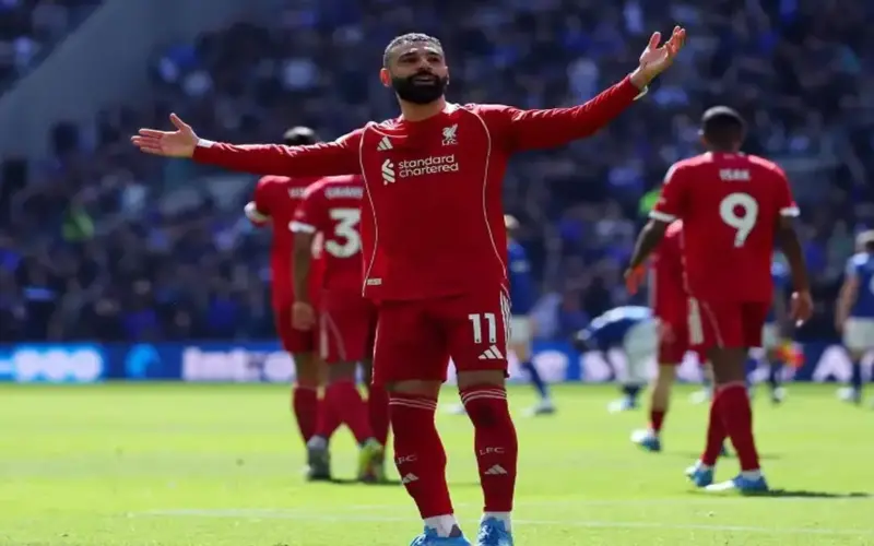 محمد صلاح هدف رئيسي للدوري السعودي الصيف القادم